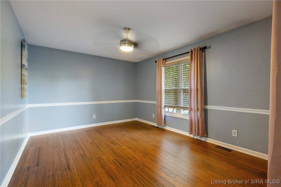 4605 Shadyview Drive, Floyds Knobs, IN 47119