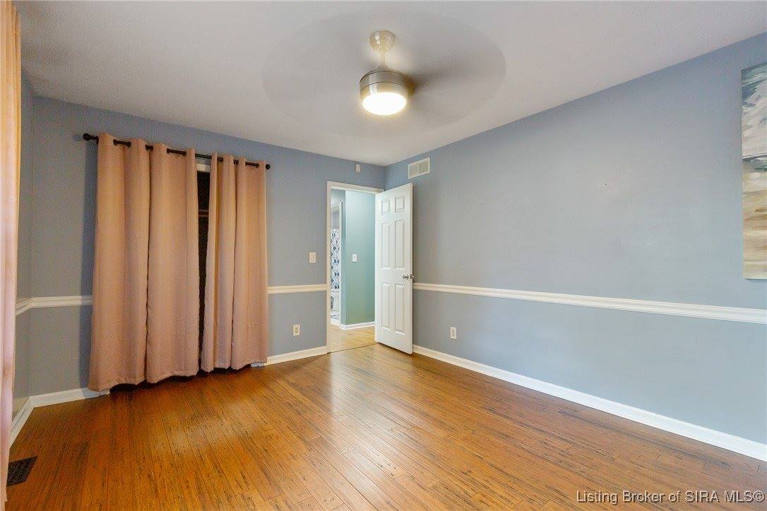 4605 Shadyview Drive, Floyds Knobs, IN 47119