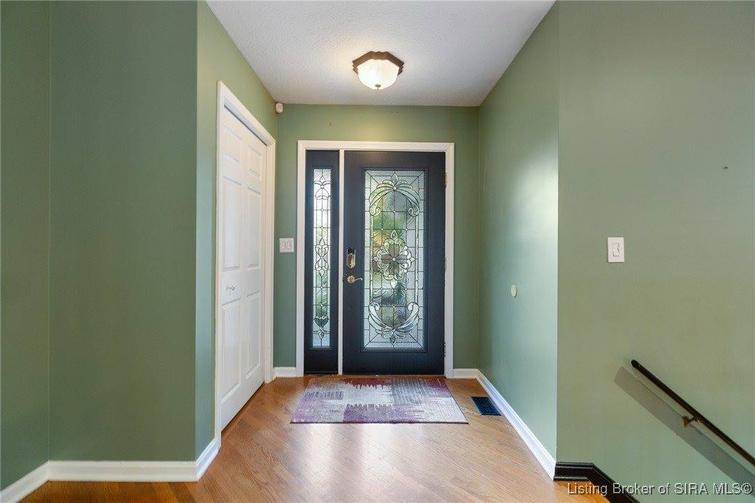 4605 Shadyview Drive, Floyds Knobs, IN 47119