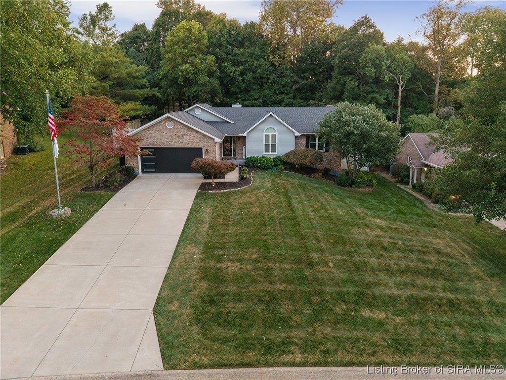 4605 Shadyview Drive, Floyds Knobs, IN 47119
