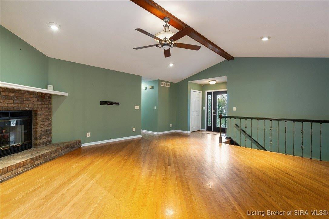 4605 Shadyview Drive, Floyds Knobs, IN 47119