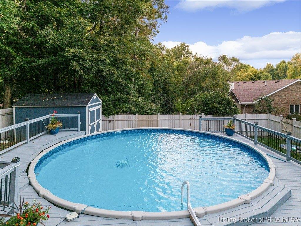 4605 Shadyview Drive, Floyds Knobs, IN 47119