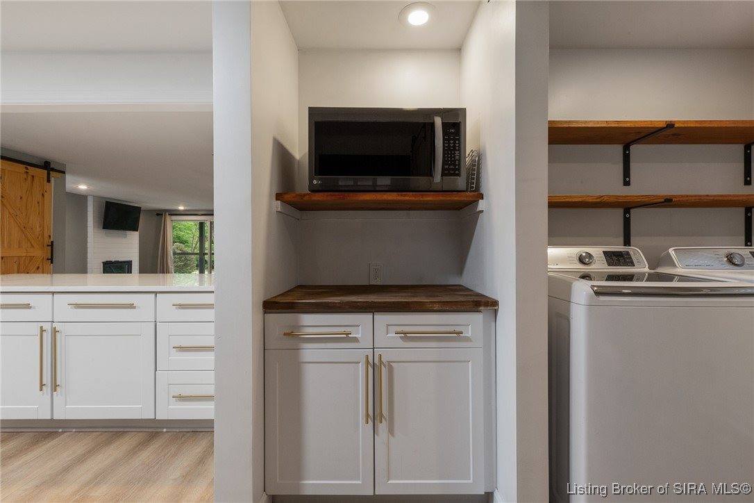 8509 Dillon Road, Charlestown, IN 47111