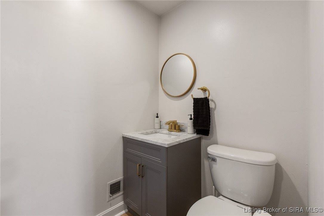 8509 Dillon Road, Charlestown, IN 47111