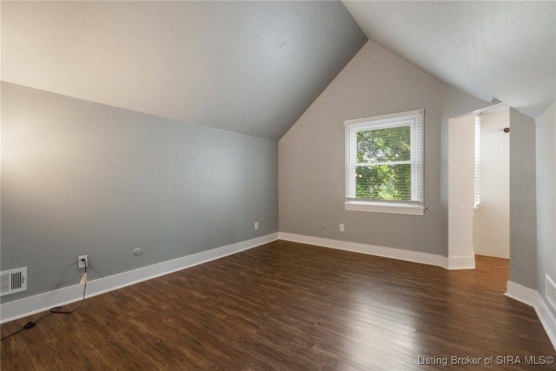 8509 Dillon Road, Charlestown, IN 47111