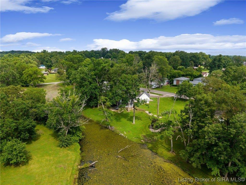 8509 Dillon Road, Charlestown, IN 47111