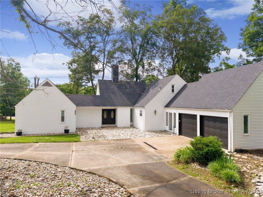 8509 Dillon Road, Charlestown, IN 47111