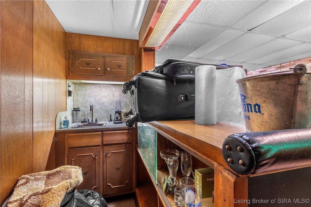 8410 Woodland Road, Charlestown, IN 47111