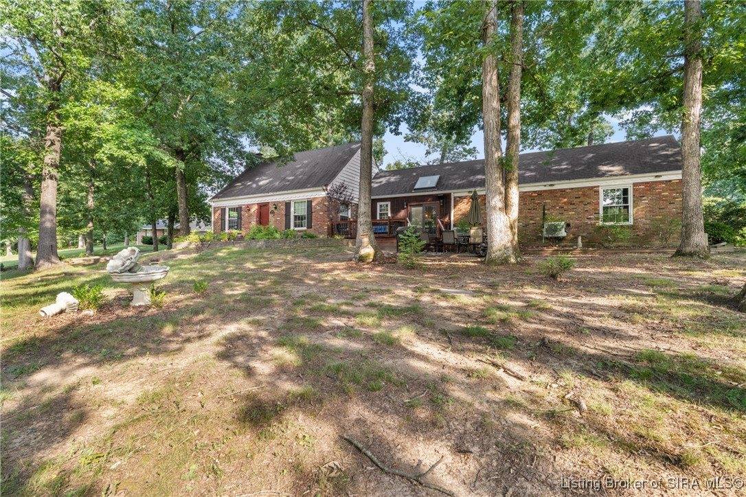 8410 Woodland Road, Charlestown, IN 47111