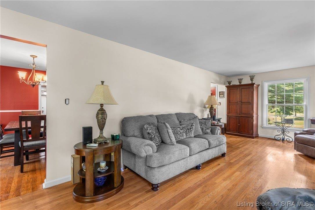 8410 Woodland Road, Charlestown, IN 47111