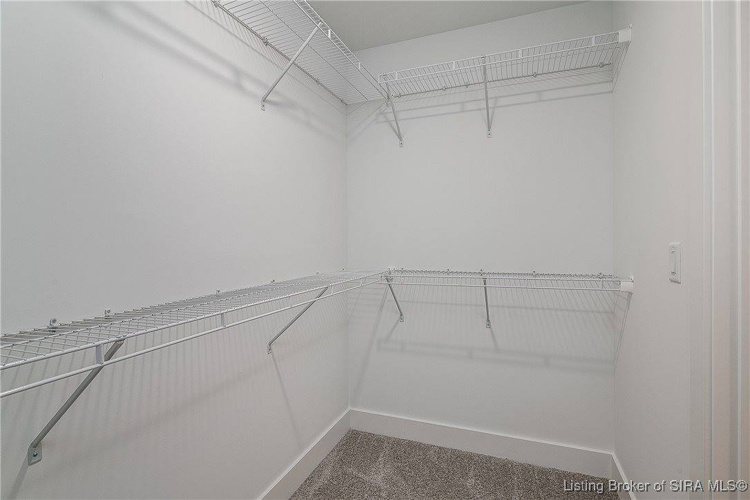 803 Wolf Run Park Boulevard, Jeffersonville, IN 47130