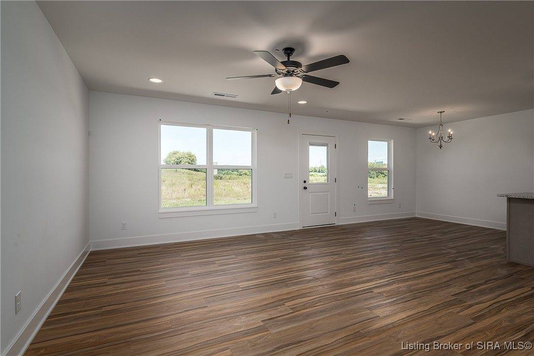 803 Wolf Run Park Boulevard, Jeffersonville, IN 47130