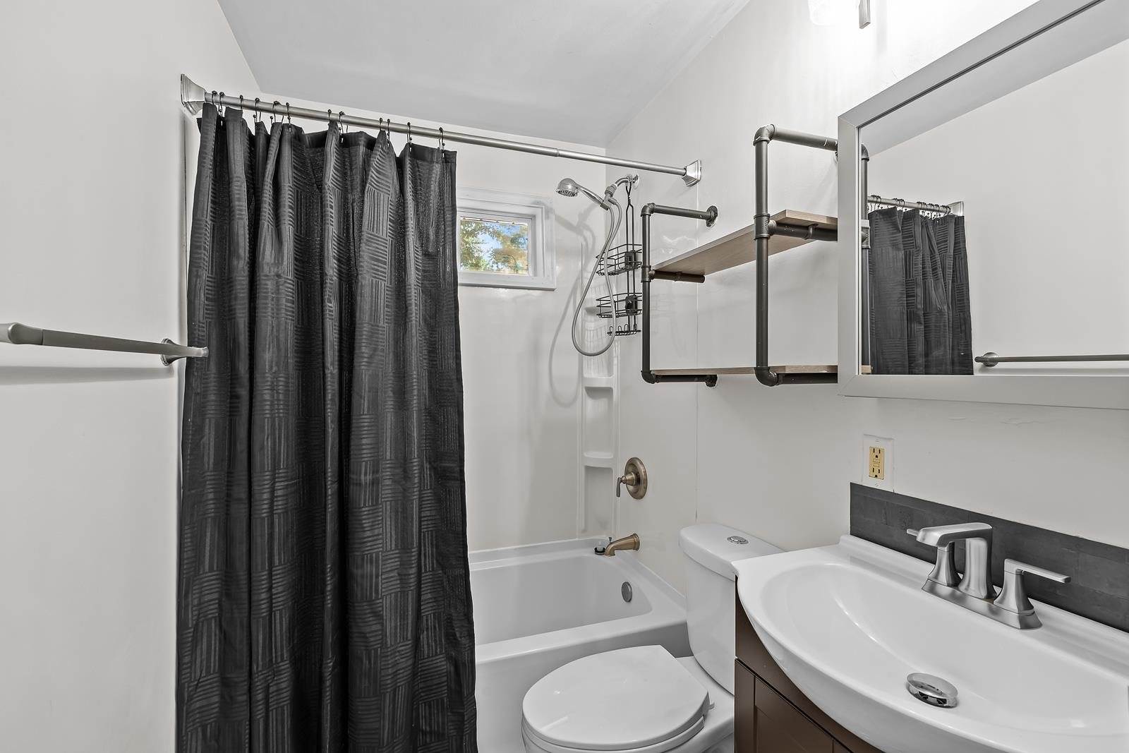 2115 Vermont Avenue, Stevens Point, WI 54481