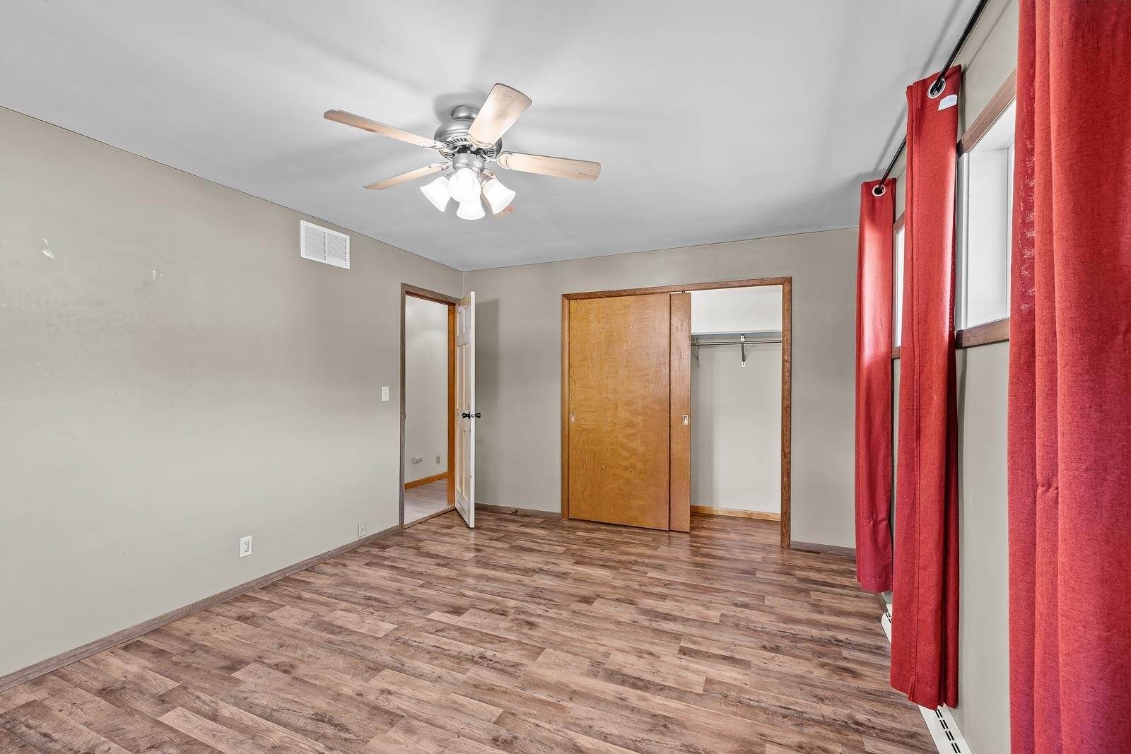 2115 Vermont Avenue, Stevens Point, WI 54481