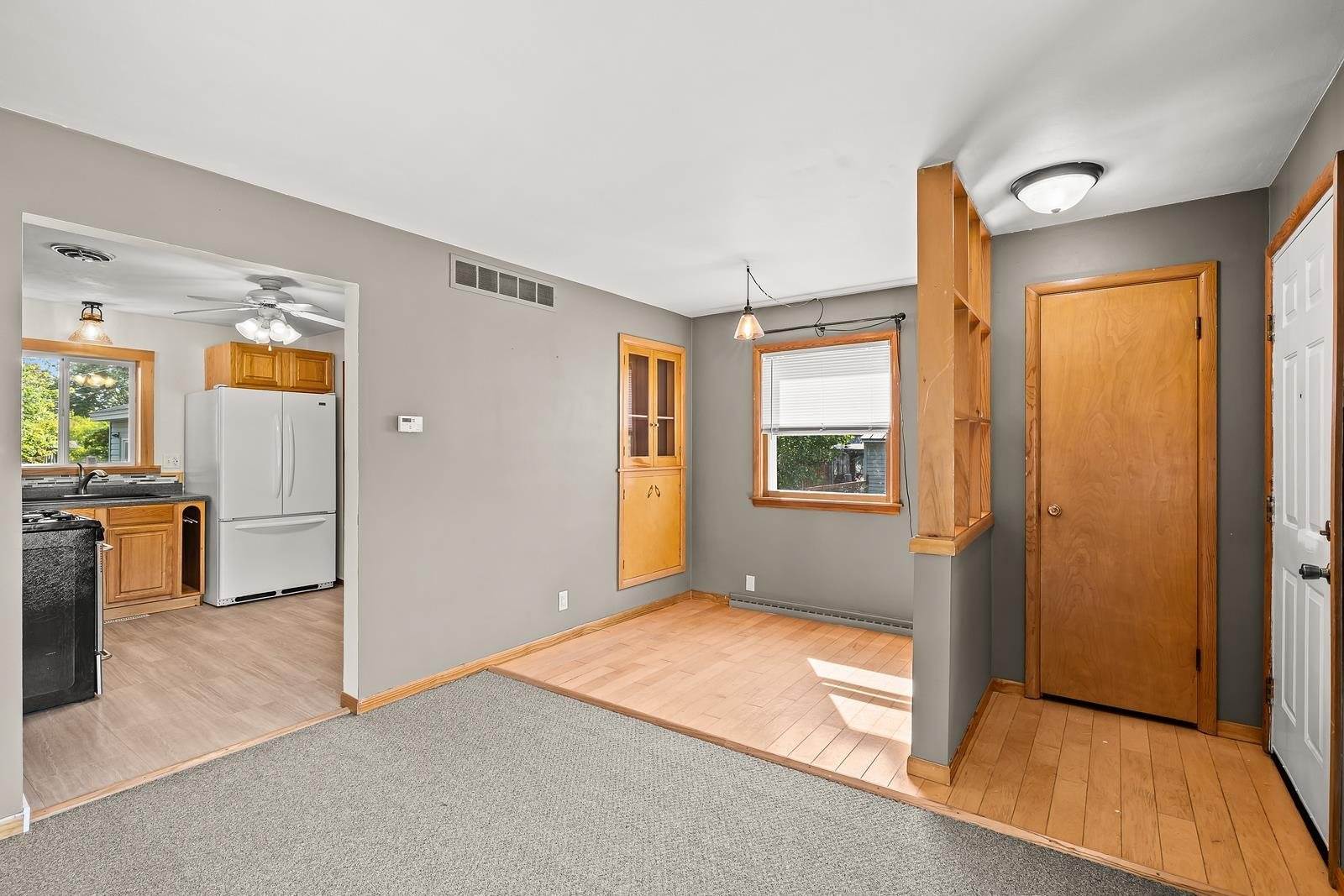 2115 Vermont Avenue, Stevens Point, WI 54481