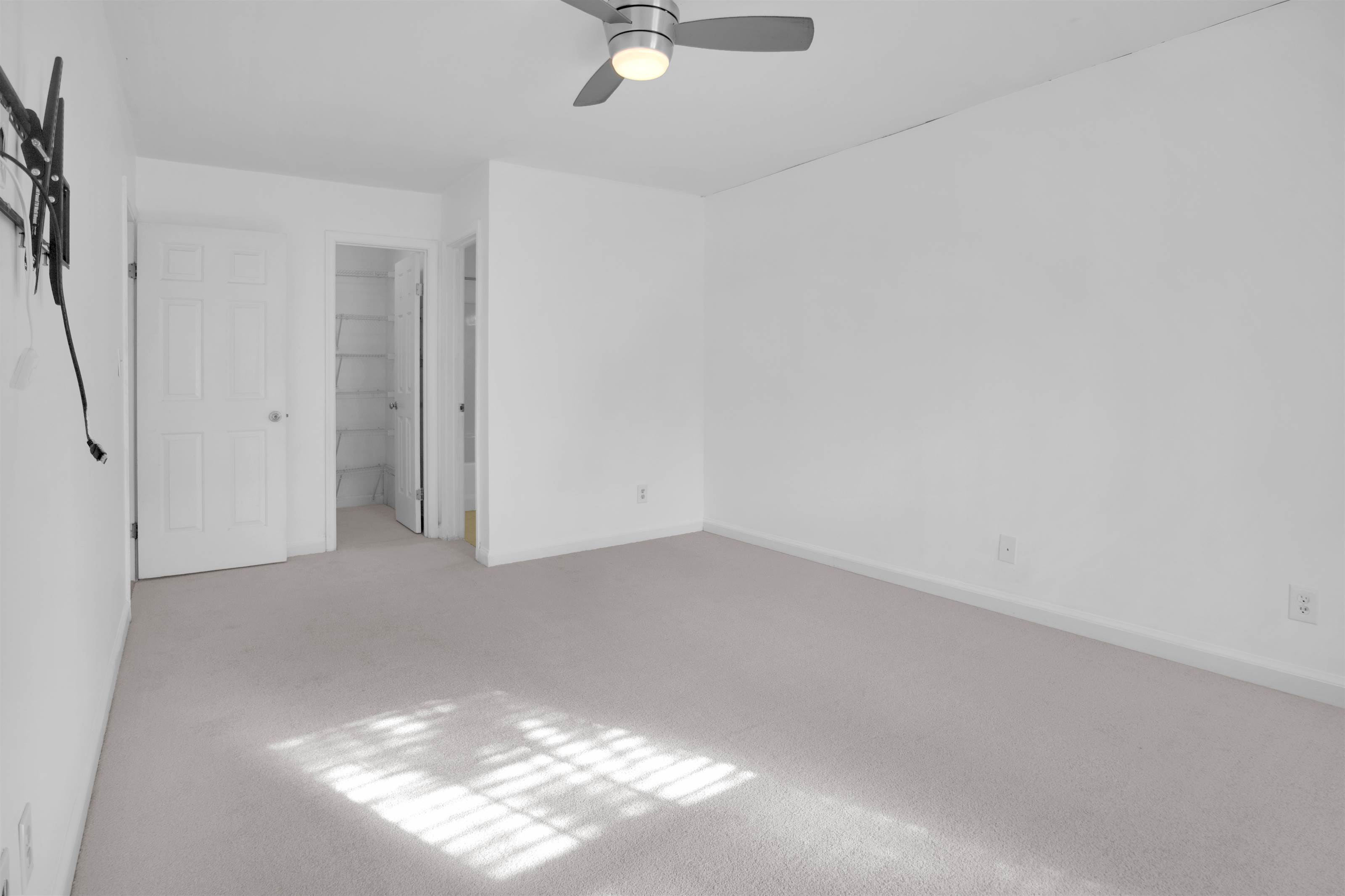 111 High Street, Portsmouth, VA 23704