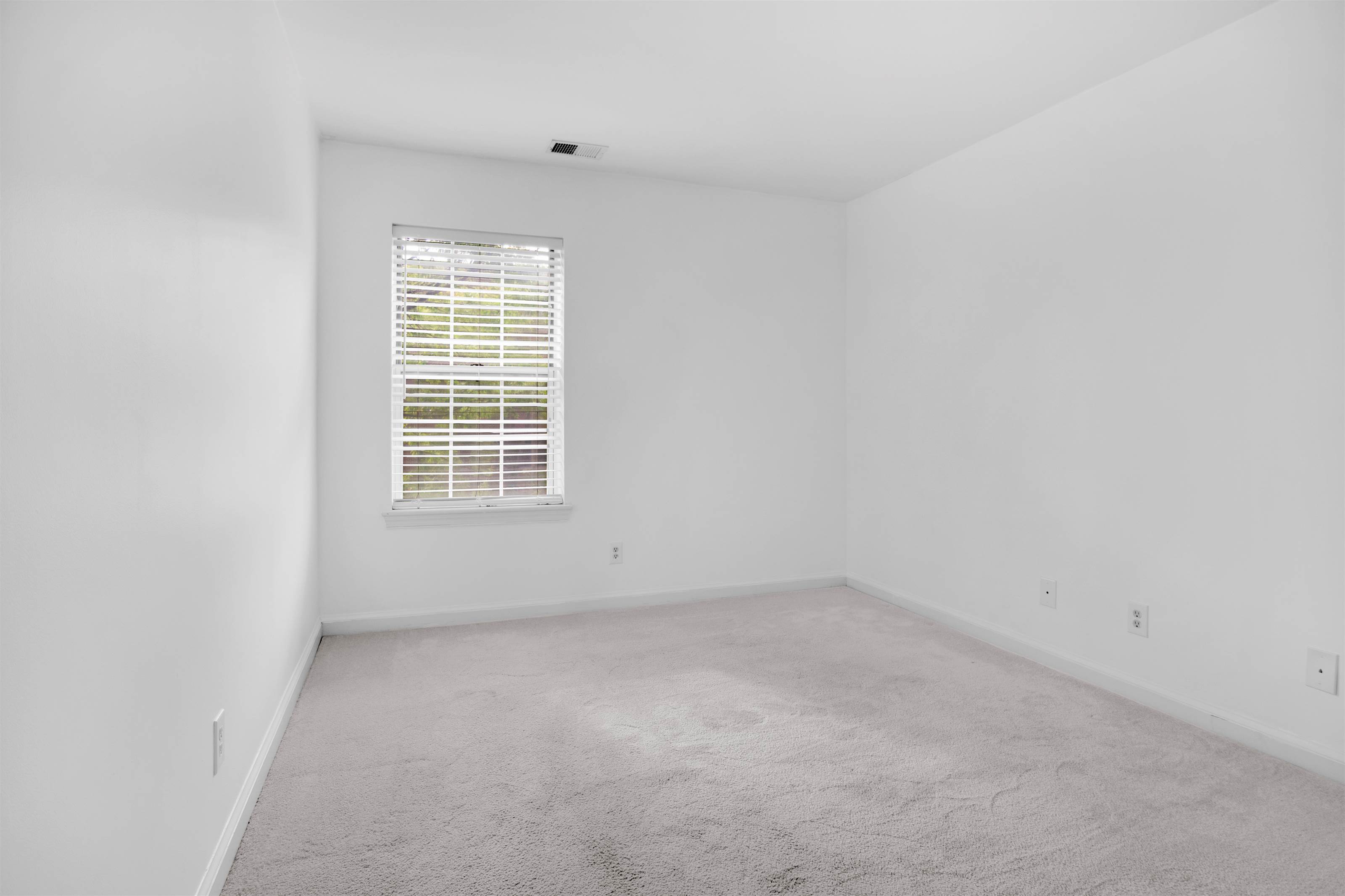 111 High Street, Portsmouth, VA 23704