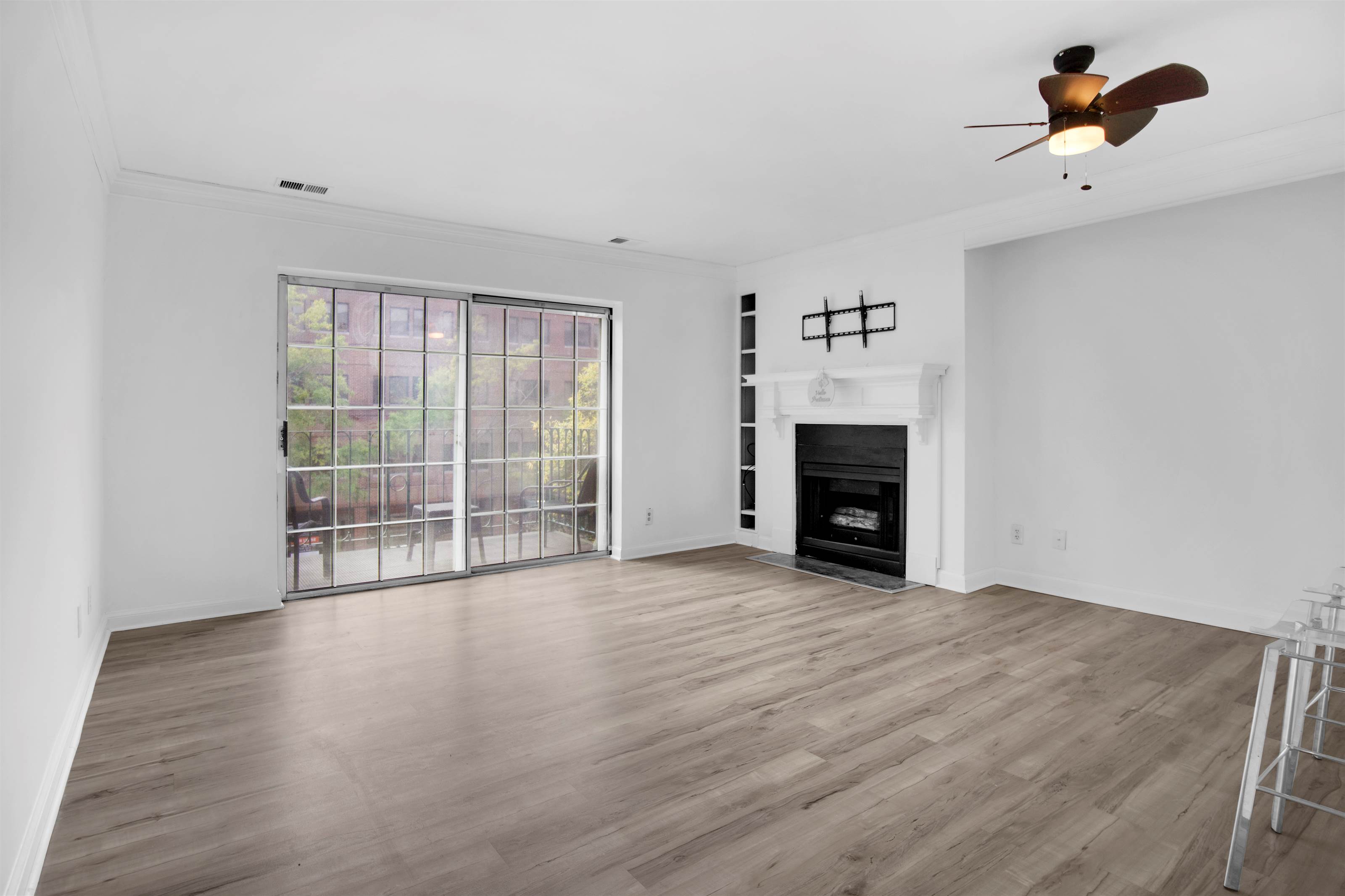 111 High Street, Portsmouth, VA 23704