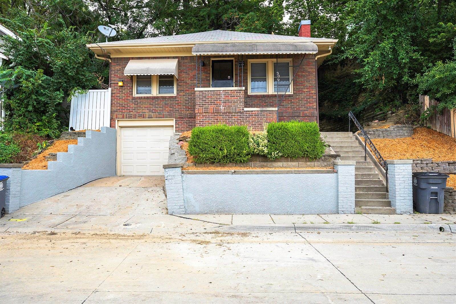 309 Scott Street, Council Bluffs, IA 51503