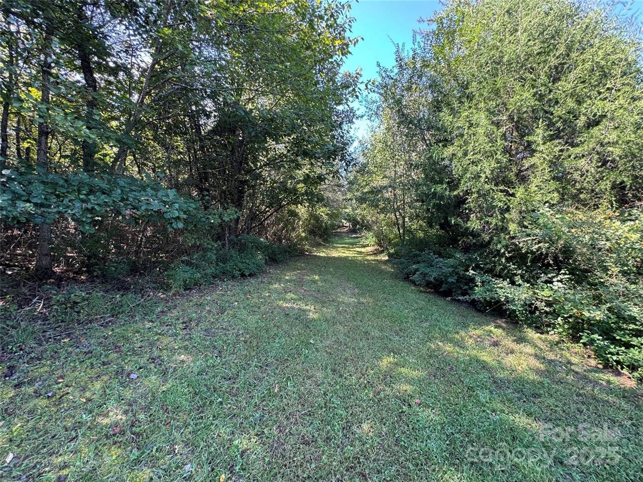 5963 Peniel Road, Tryon, NC 28782