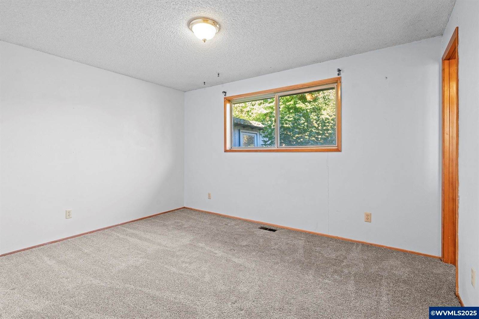 651 NE Sherwood, Corvallis, OR 97330