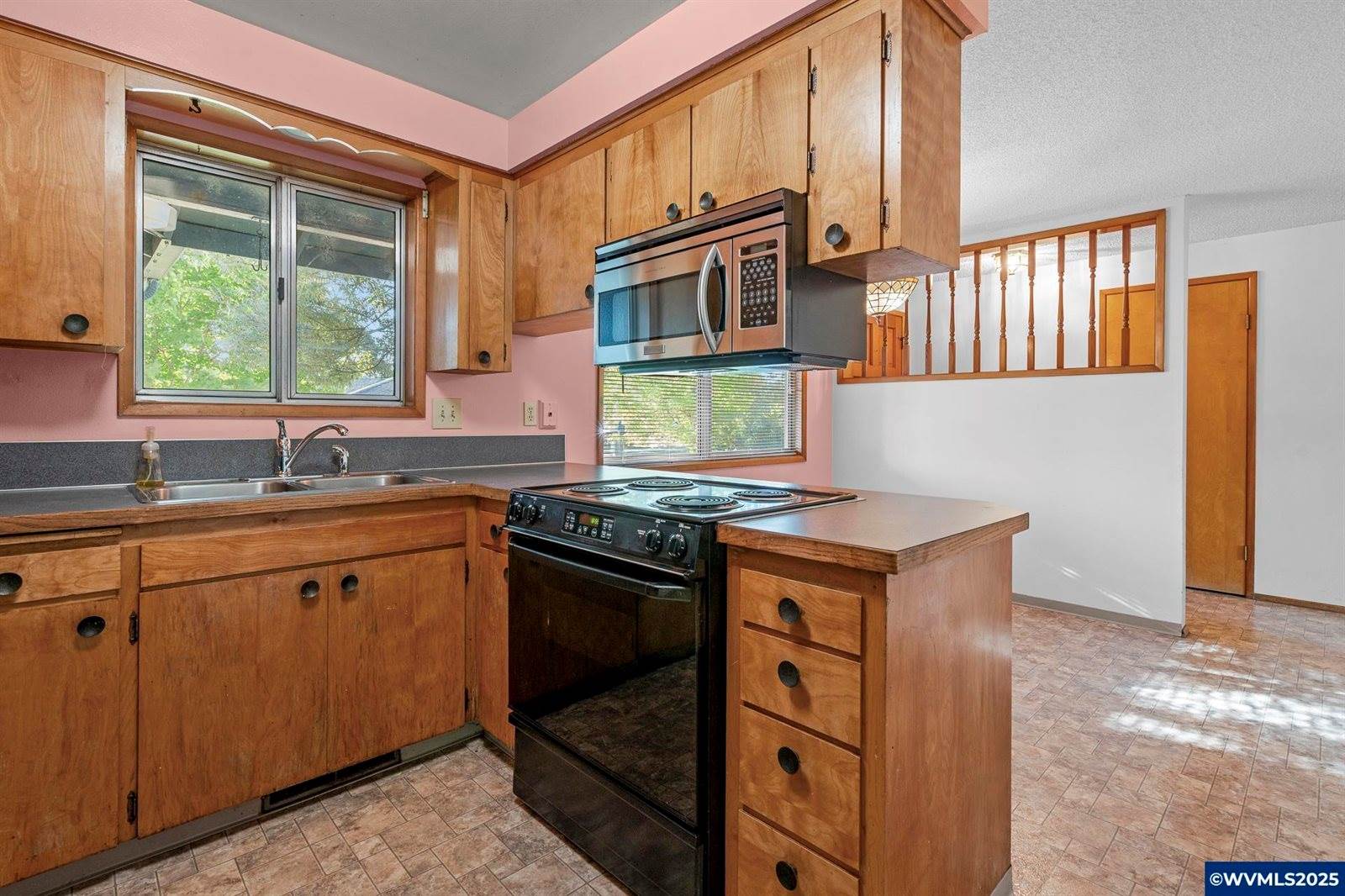 651 NE Sherwood, Corvallis, OR 97330