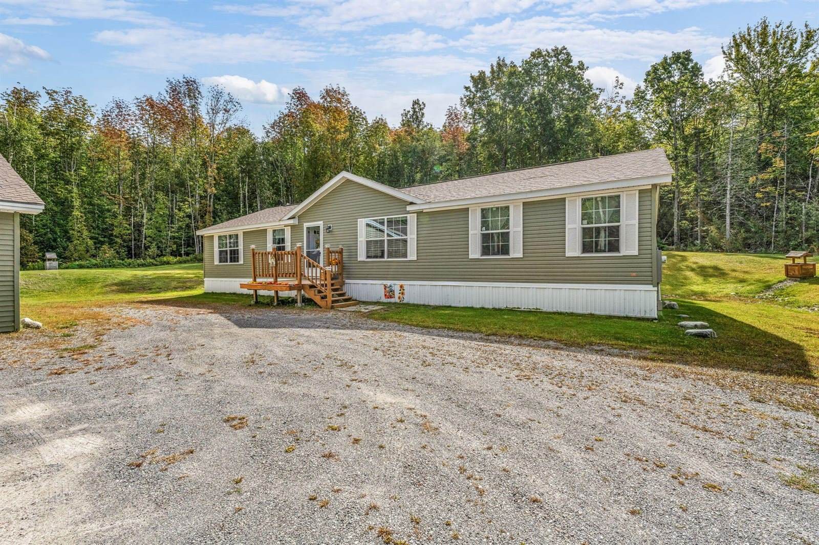 4685 Kennebec Road, Dixmont, ME 04932