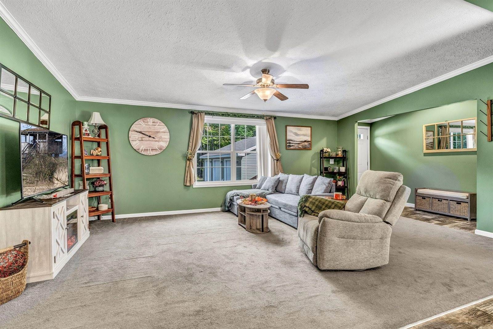 4685 Kennebec Road, Dixmont, ME 04932