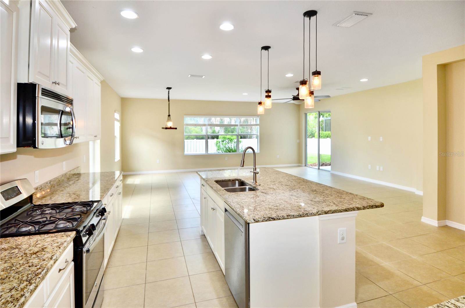 205 Cohosh Road, Nokomis, FL 34275