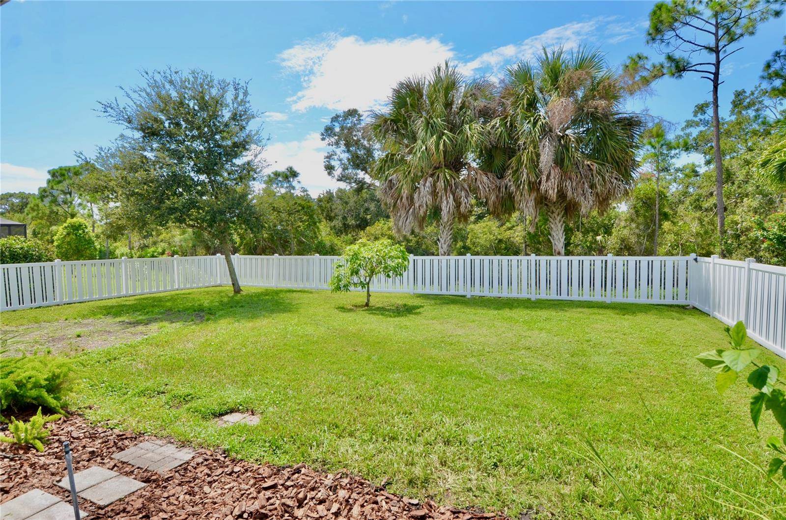 205 Cohosh Road, Nokomis, FL 34275