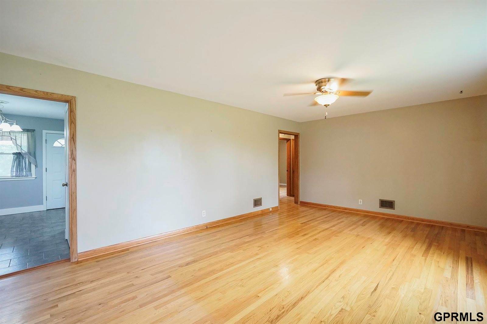 8217 Boyd Street, Omaha, NE 68134