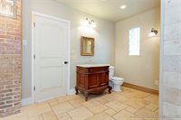 602 East Comanche Street, McAlester, OK 74501