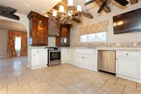 602 East Comanche Street, McAlester, OK 74501