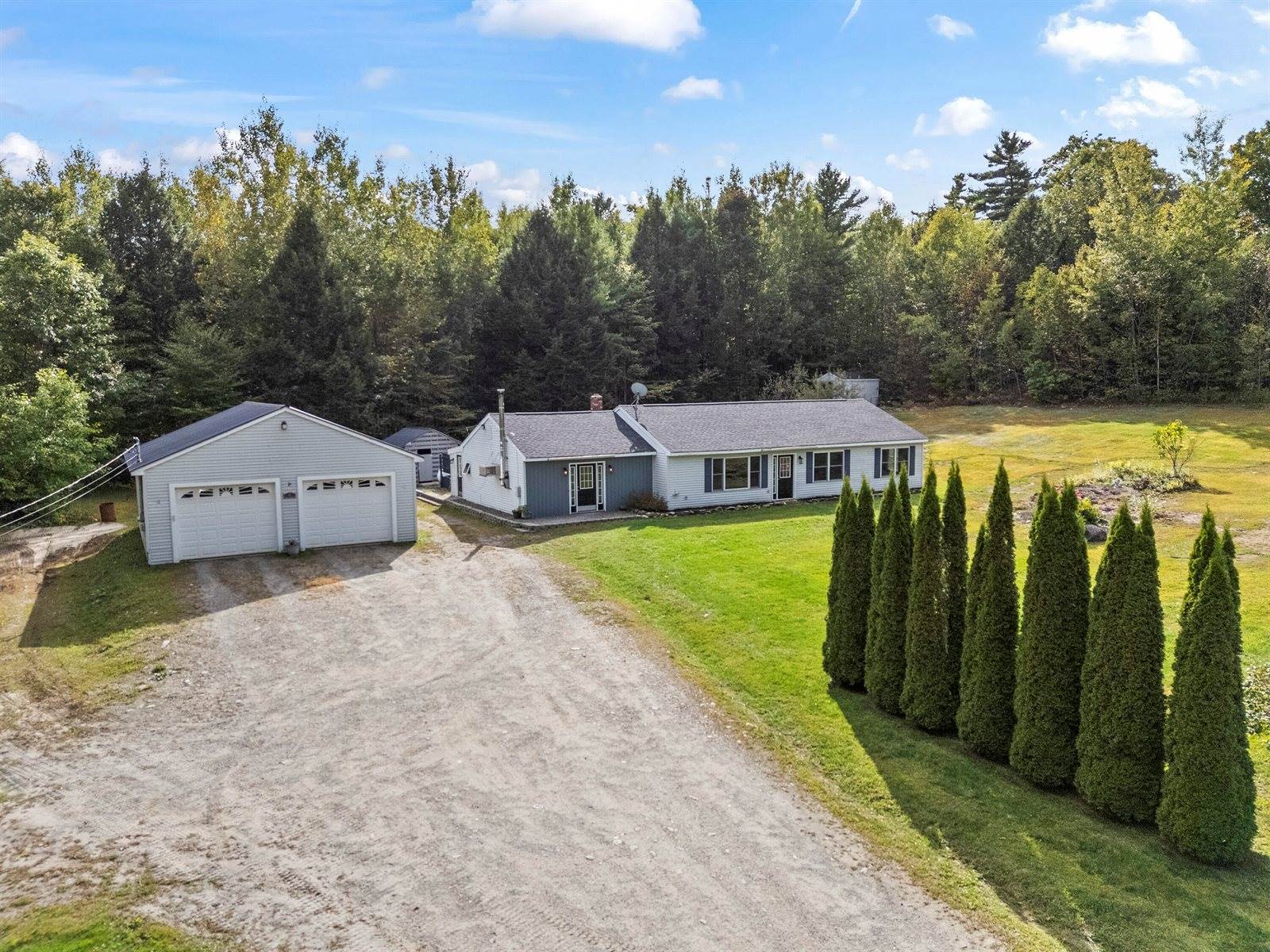 16 Chantal Drive, Sidney, ME 04330