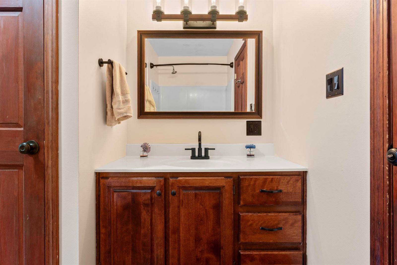 16 Chantal Drive, Sidney, ME 04330