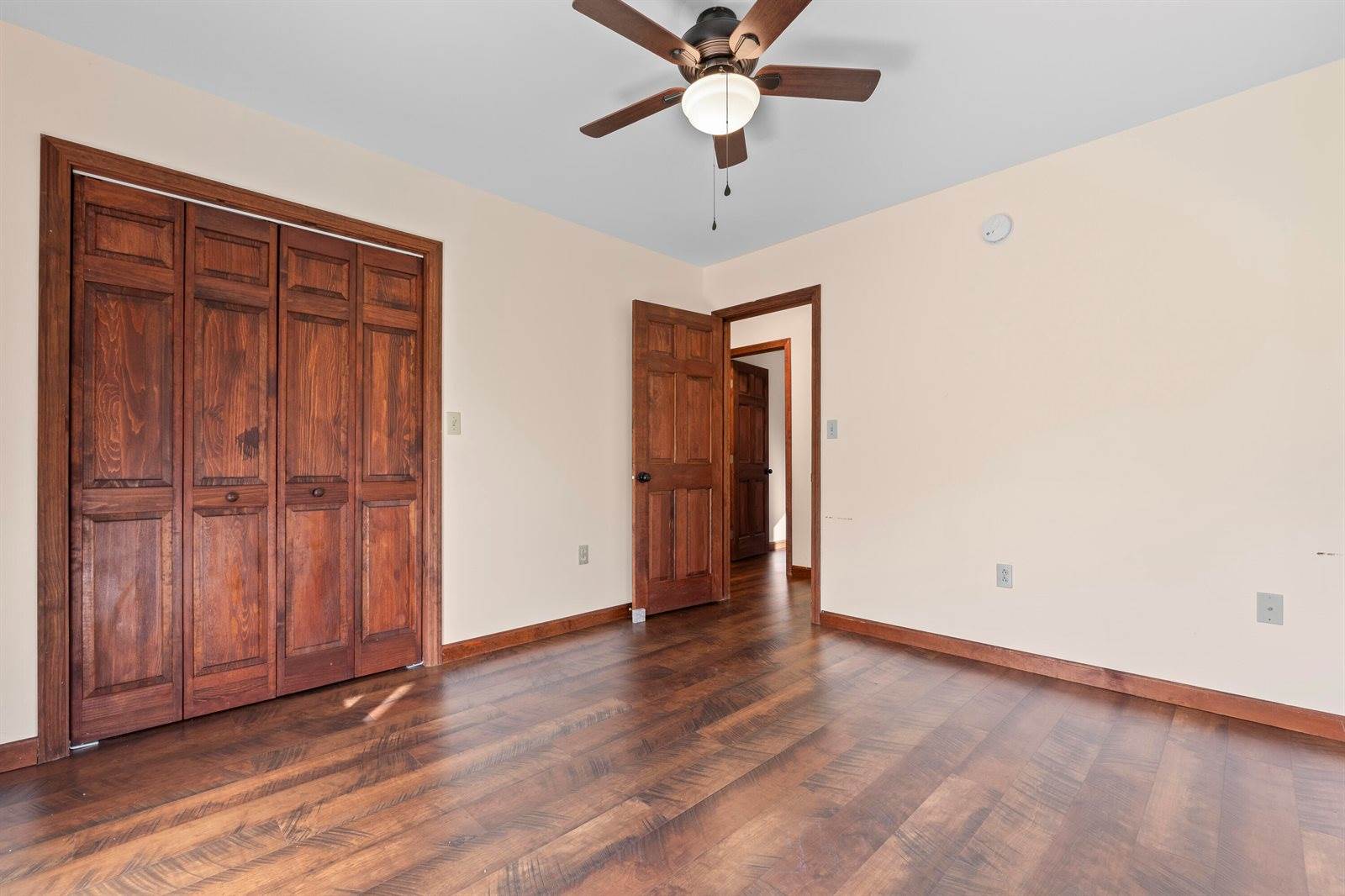 16 Chantal Drive, Sidney, ME 04330