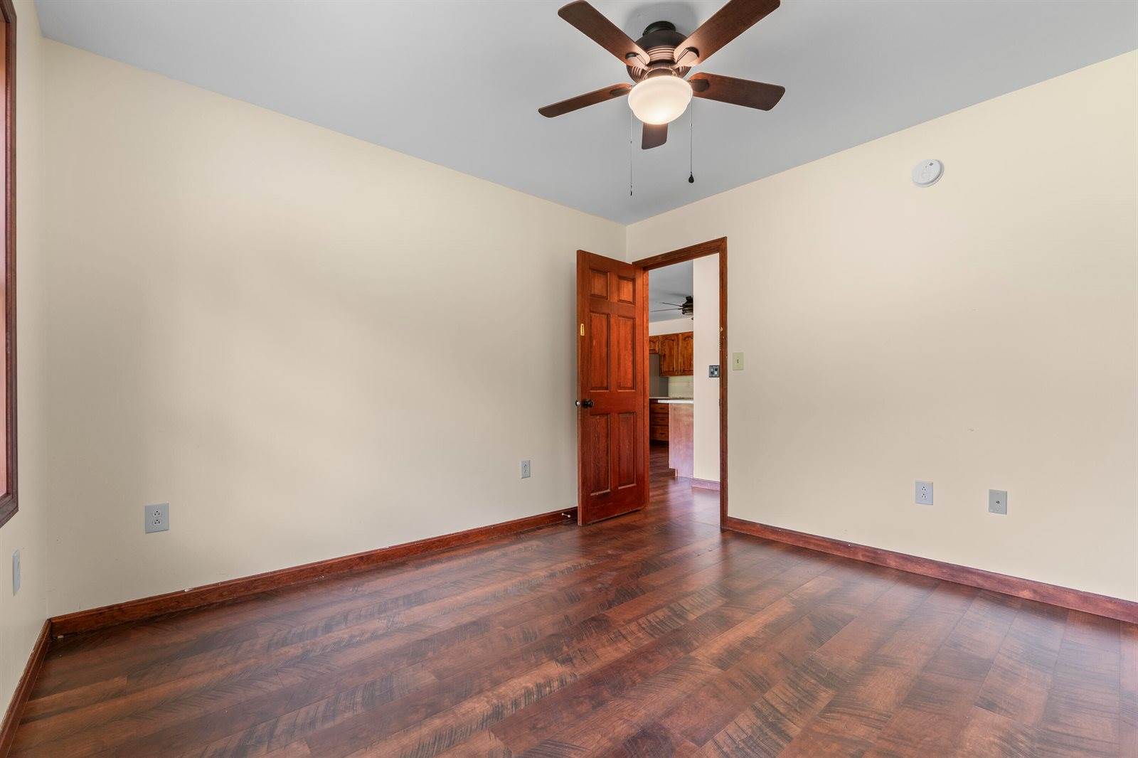 16 Chantal Drive, Sidney, ME 04330