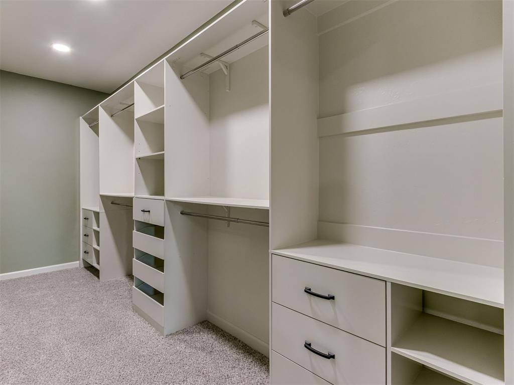 11605 Kings Circle, Oklahoma City, OK 73162