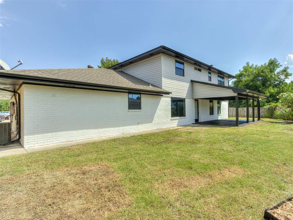 11605 Kings Circle, Oklahoma City, OK 73162