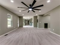 11605 Kings Circle, Oklahoma City, OK 73162