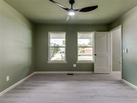 11605 Kings Circle, Oklahoma City, OK 73162