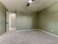 11605 Kings Circle, Oklahoma City, OK 73162