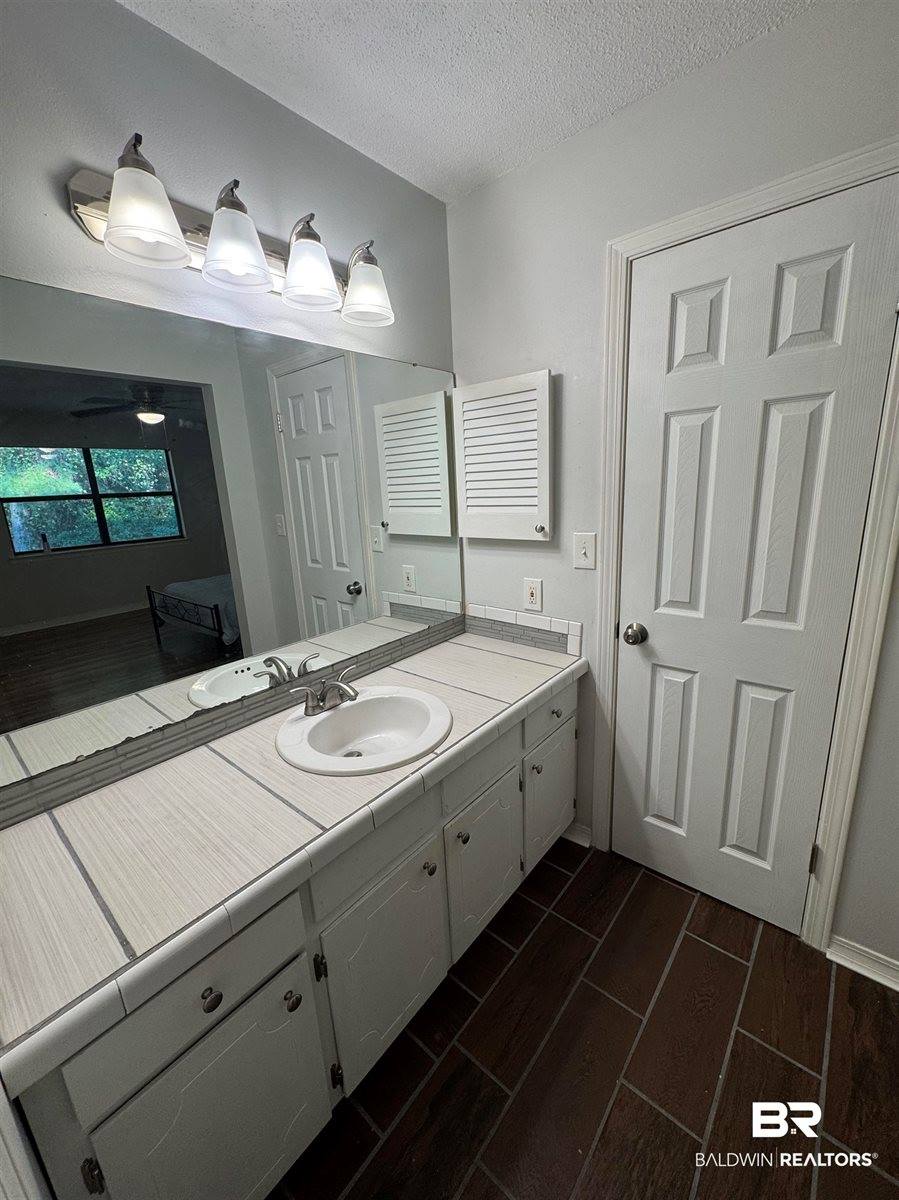 110 5th Street, Daphne, AL 36526