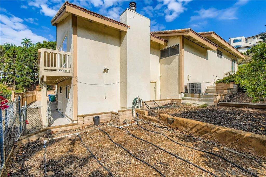 5873 Madra Ave, San Diego, CA 92120