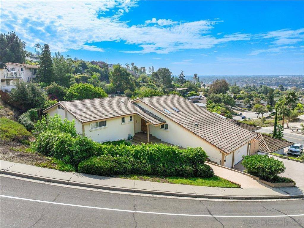 5873 Madra Ave, San Diego, CA 92120