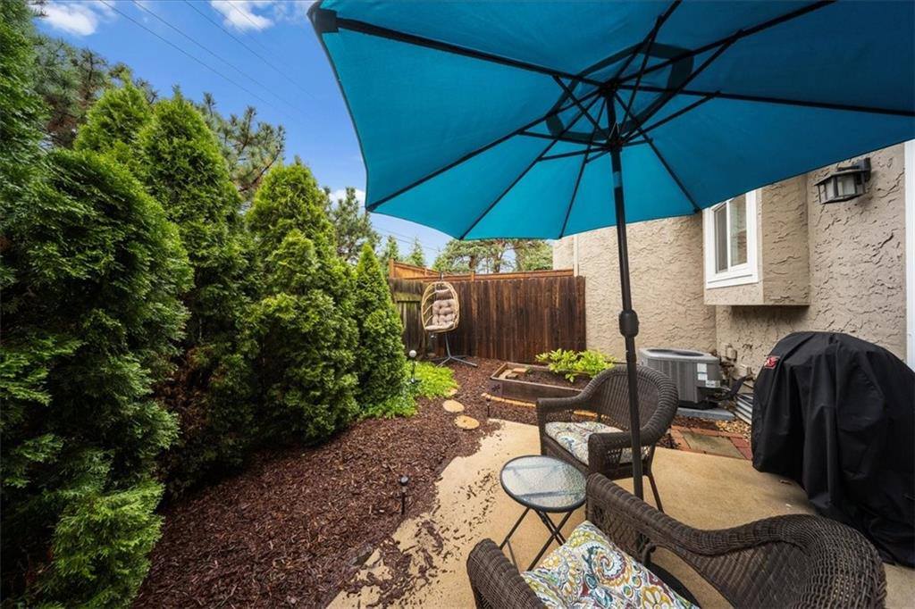 12585 Broadmoor Street, Overland Park, KS 66209