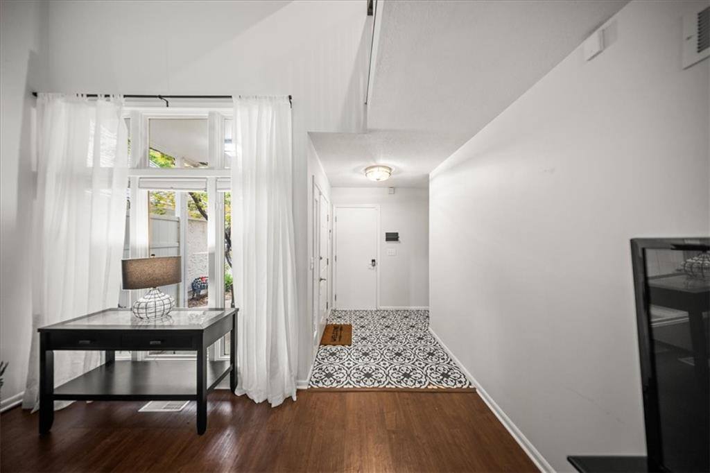 12585 Broadmoor Street, Overland Park, KS 66209