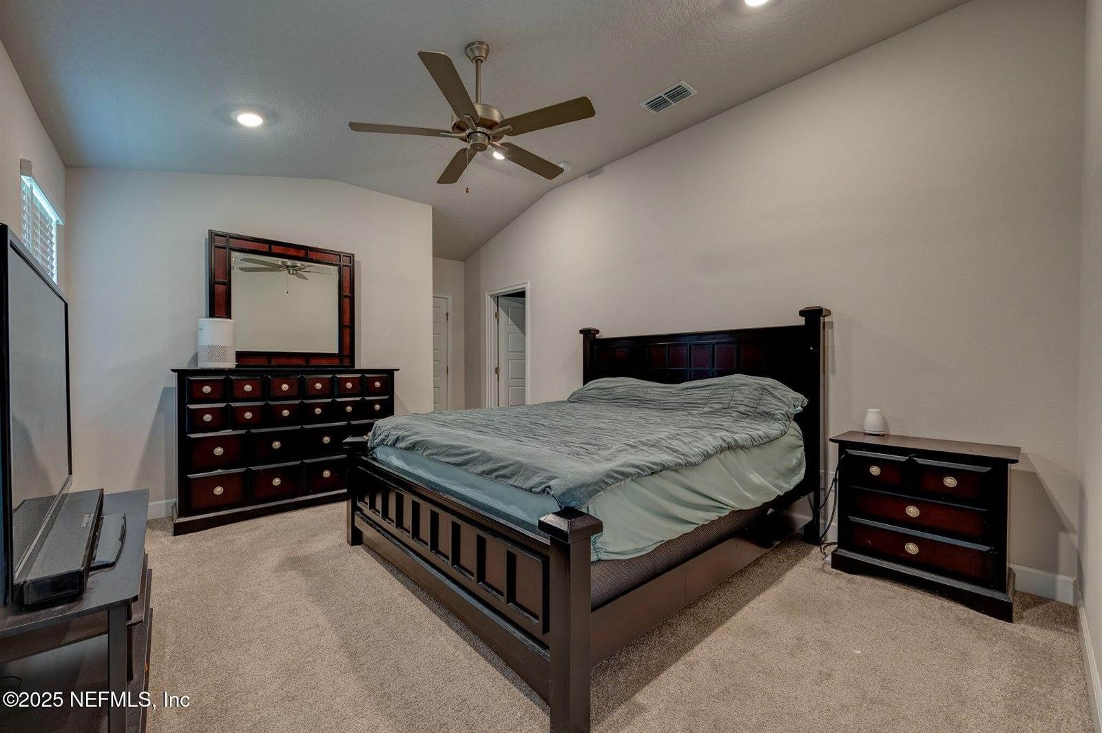 5848 Gilchrist Oaks Court, Jacksonville, FL 32219