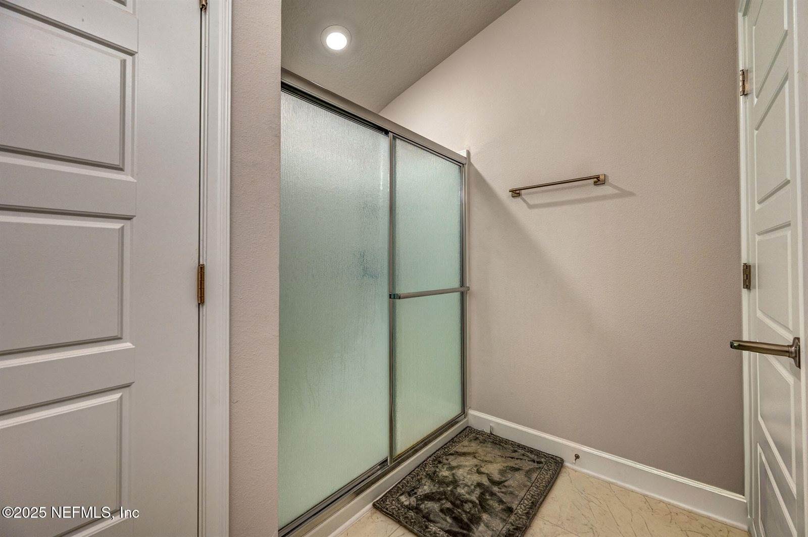 5848 Gilchrist Oaks Court, Jacksonville, FL 32219