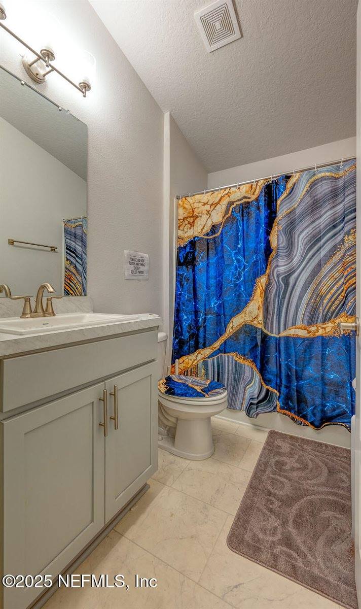 5848 Gilchrist Oaks Court, Jacksonville, FL 32219